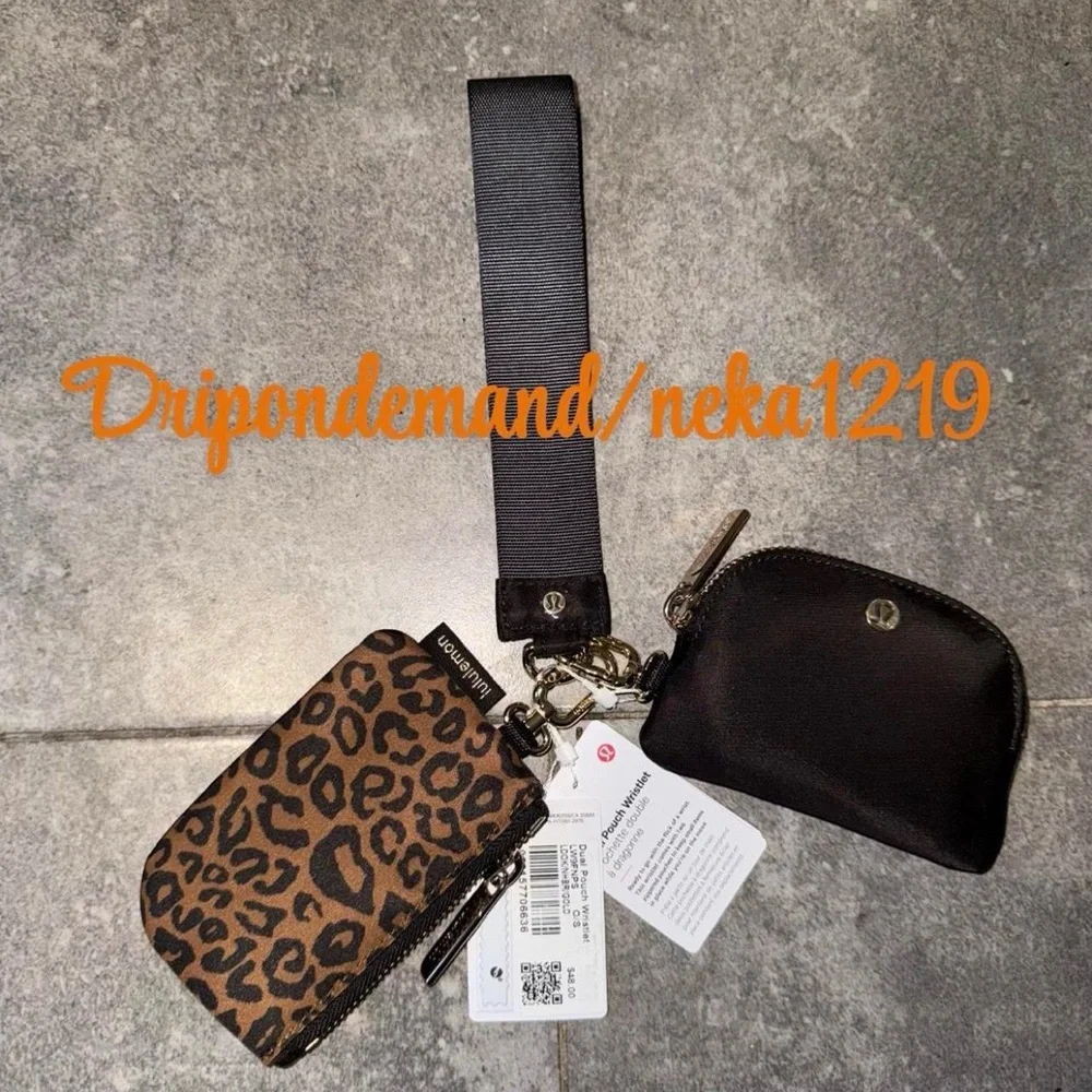 Lululemon Dual Pouch Wristlet Leopardo Shift Midi Desert Khaki Multi Night Brown